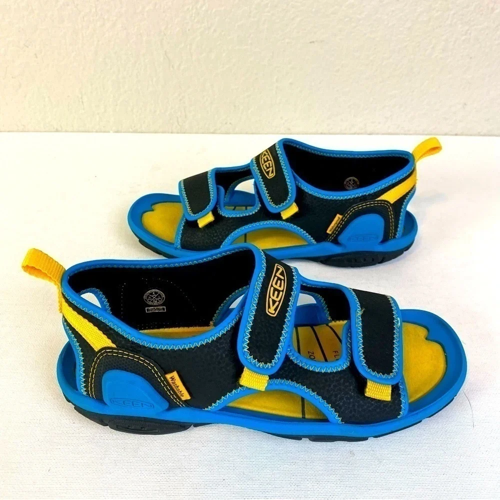 Keen Knotch Creek Youth Unisex Water Sandals Size 4
